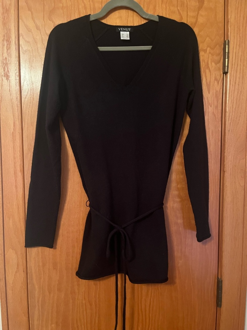 VENUS Black V-Neck Long Sleeve Tie-Waist Top